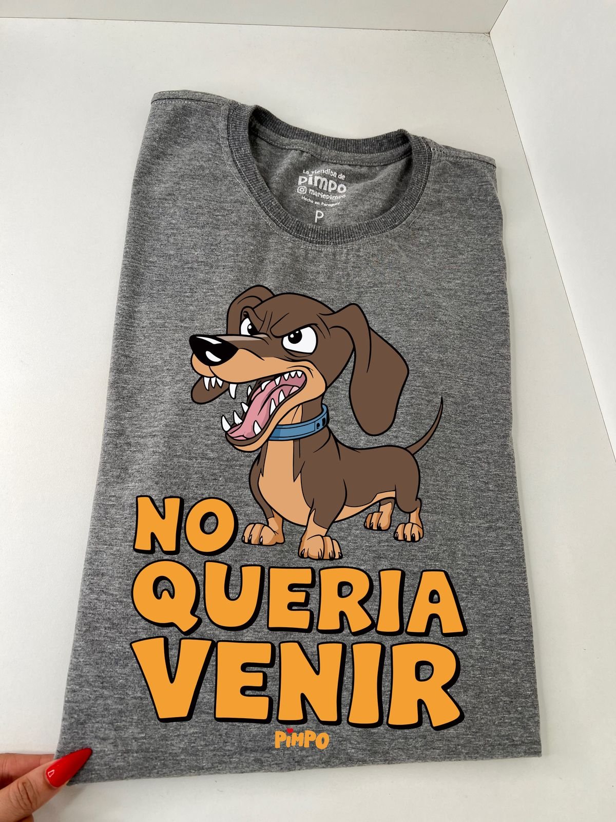 Salchi no queria venir By: @mariepimpo - 3