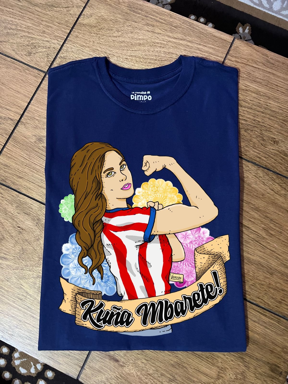 Kuña Mbarete By: @guilleinsta - 2