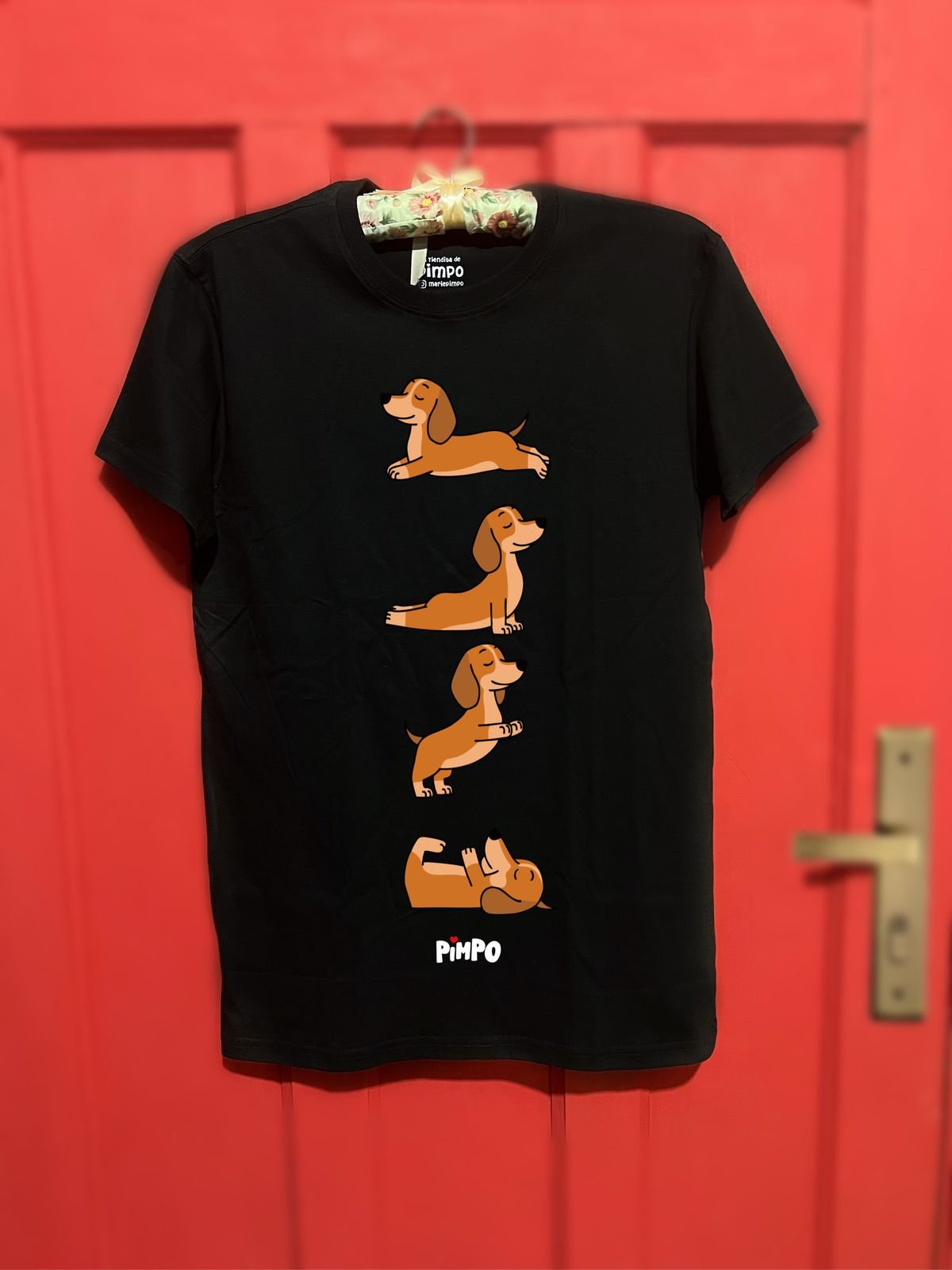 Salchi Marron Yoga By: @mariepimpo - 2