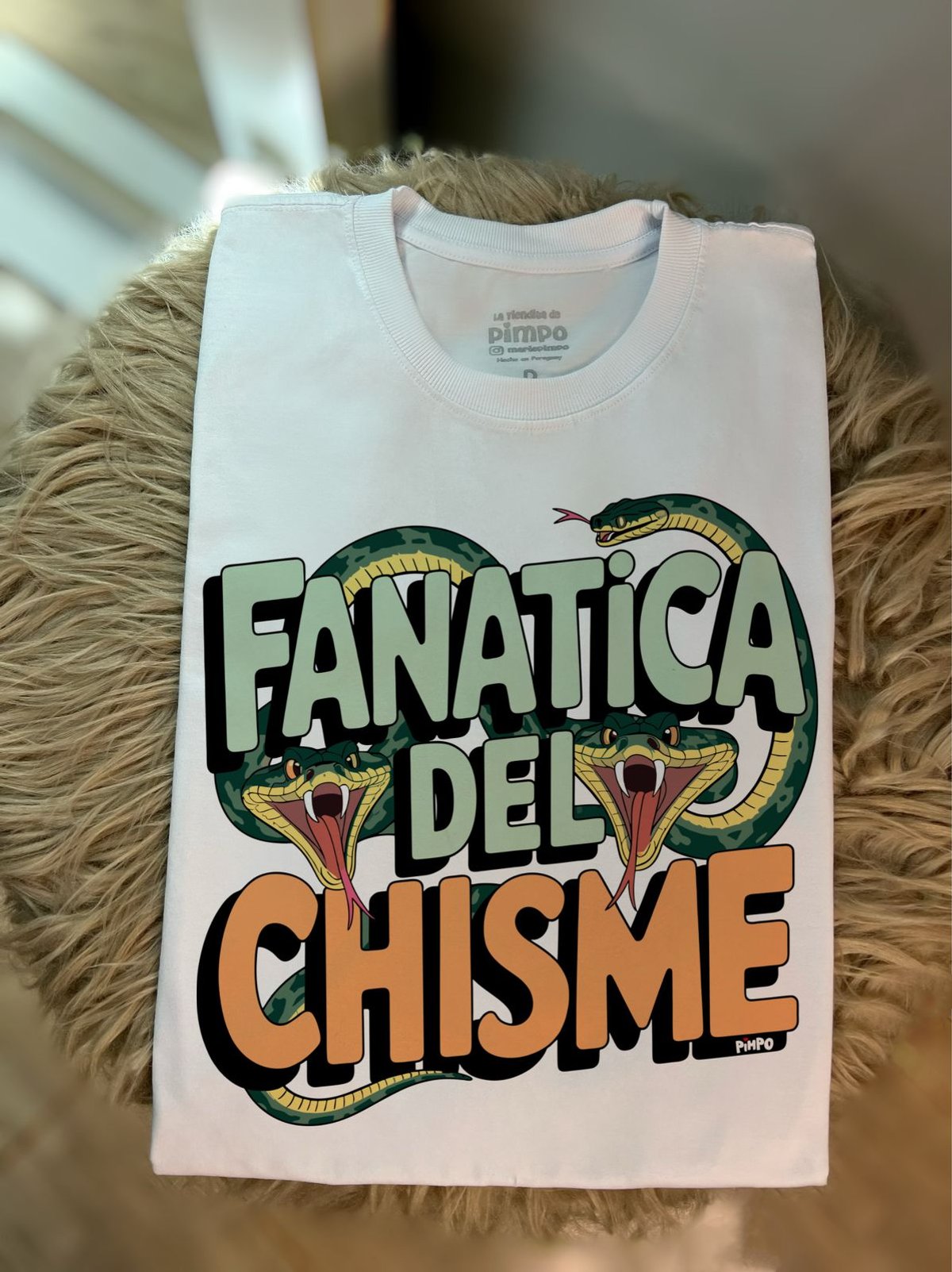 Fanatica del chisme By: @mariepimpo - 5