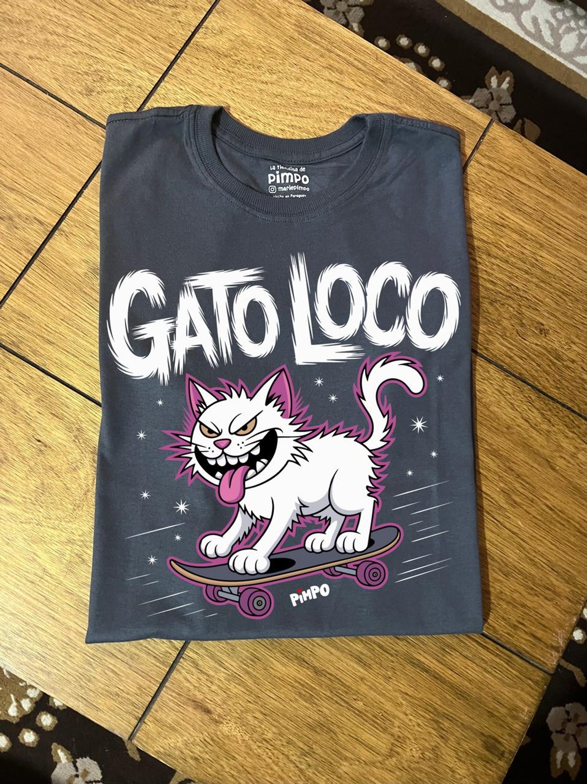 Gato loco By: @mariepimpo