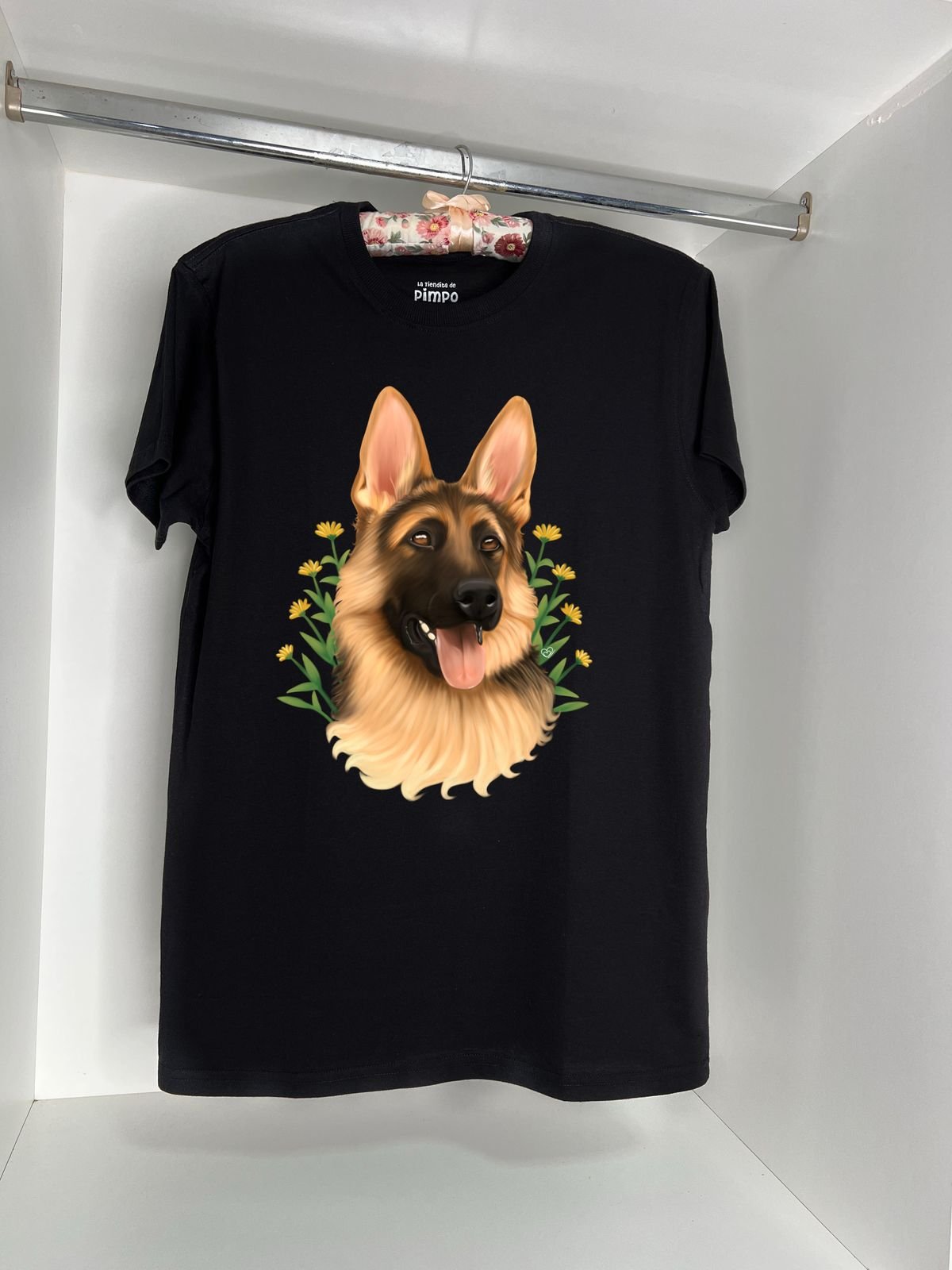 Pastor Aleman By: @bbilustra.py