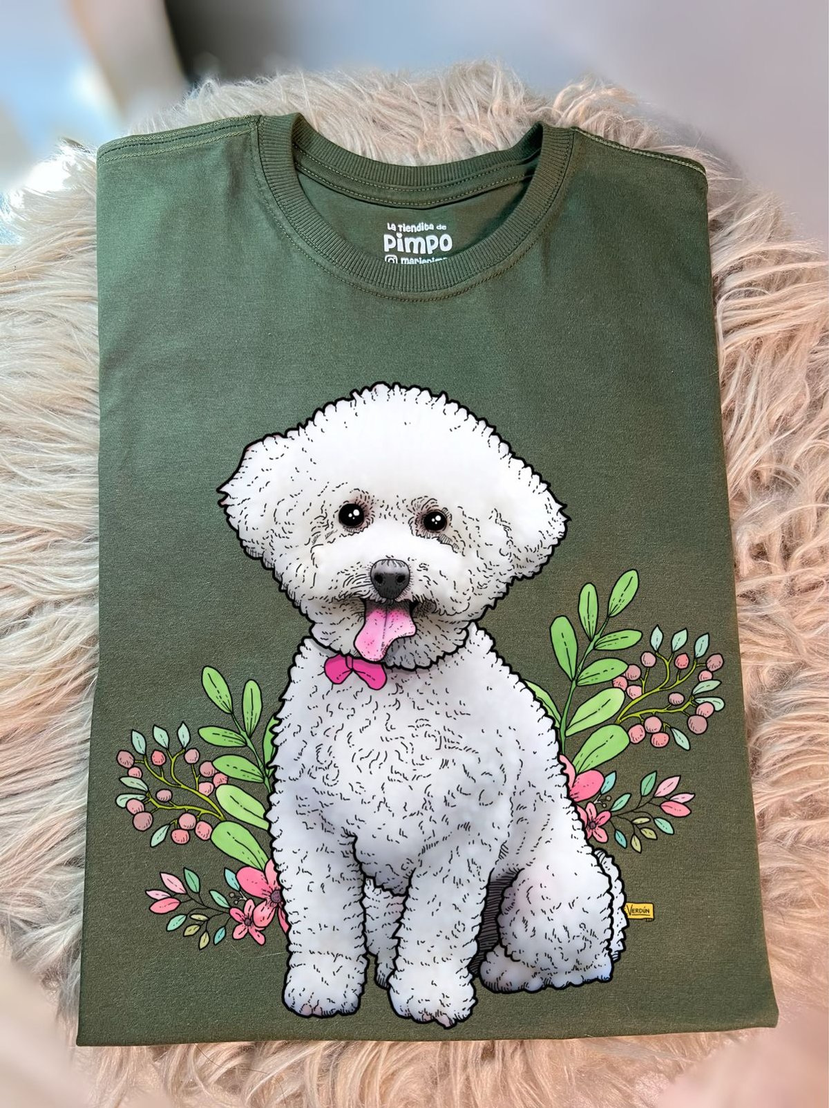 Caniche blanco By: @guilleinsta