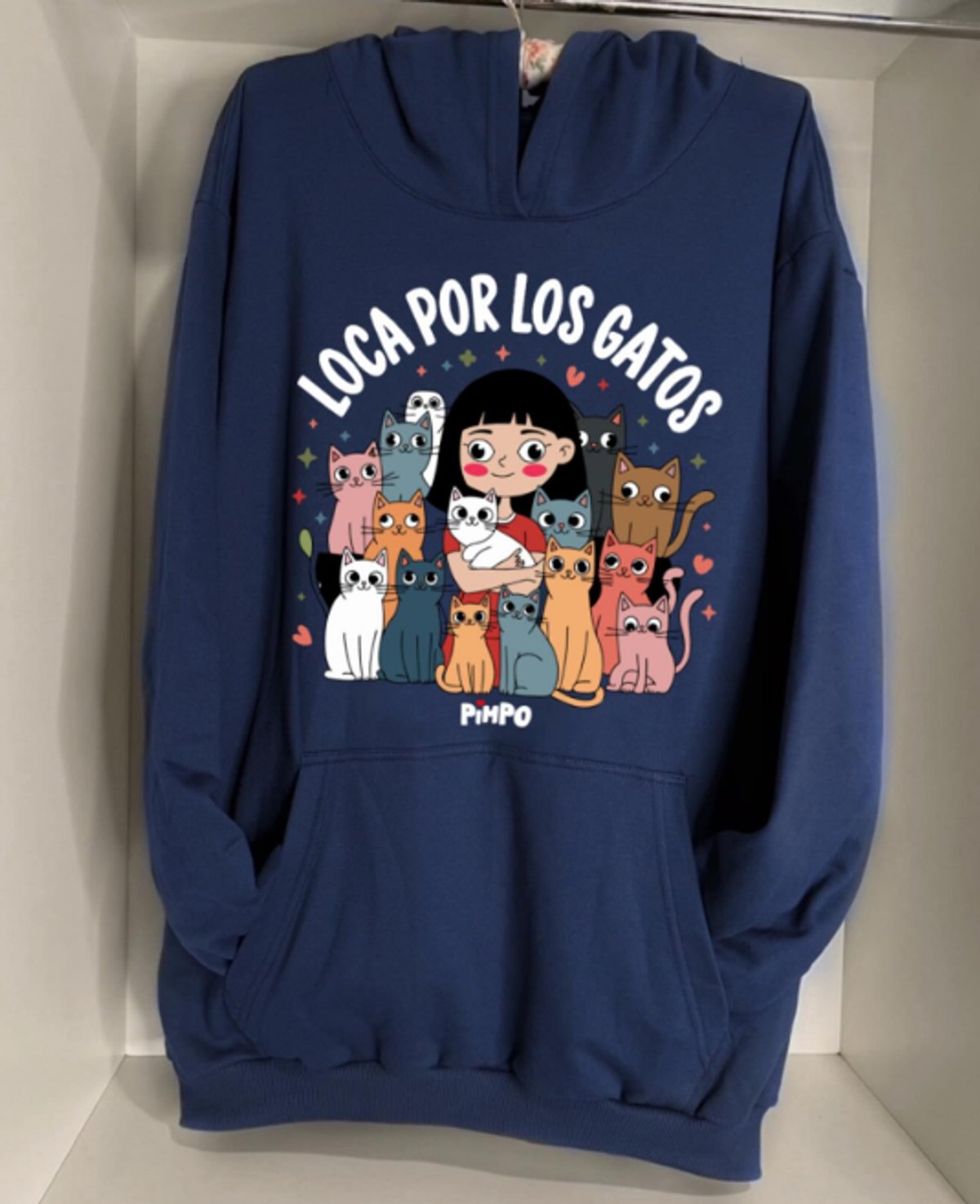 Loca por los gatos By: @mariepimpo