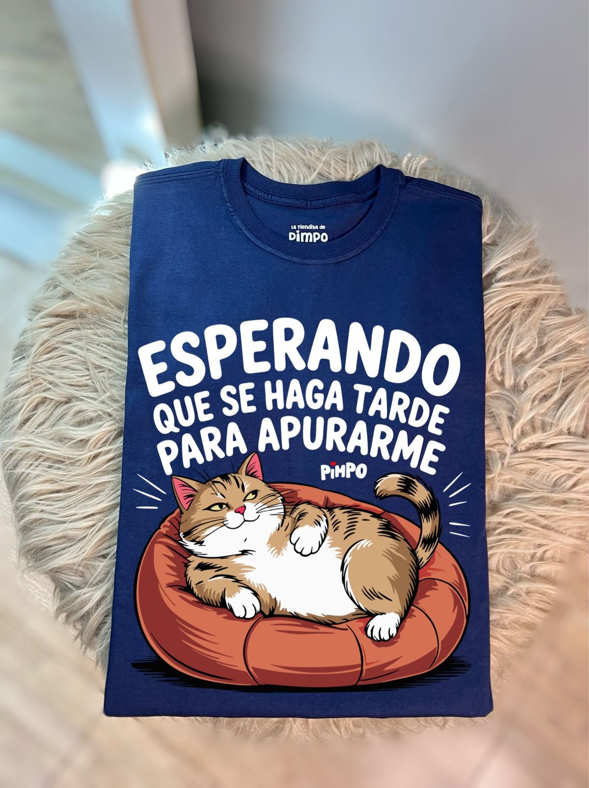 Esperando que se haga tarde para apurarme By: @mariepimpo - 2