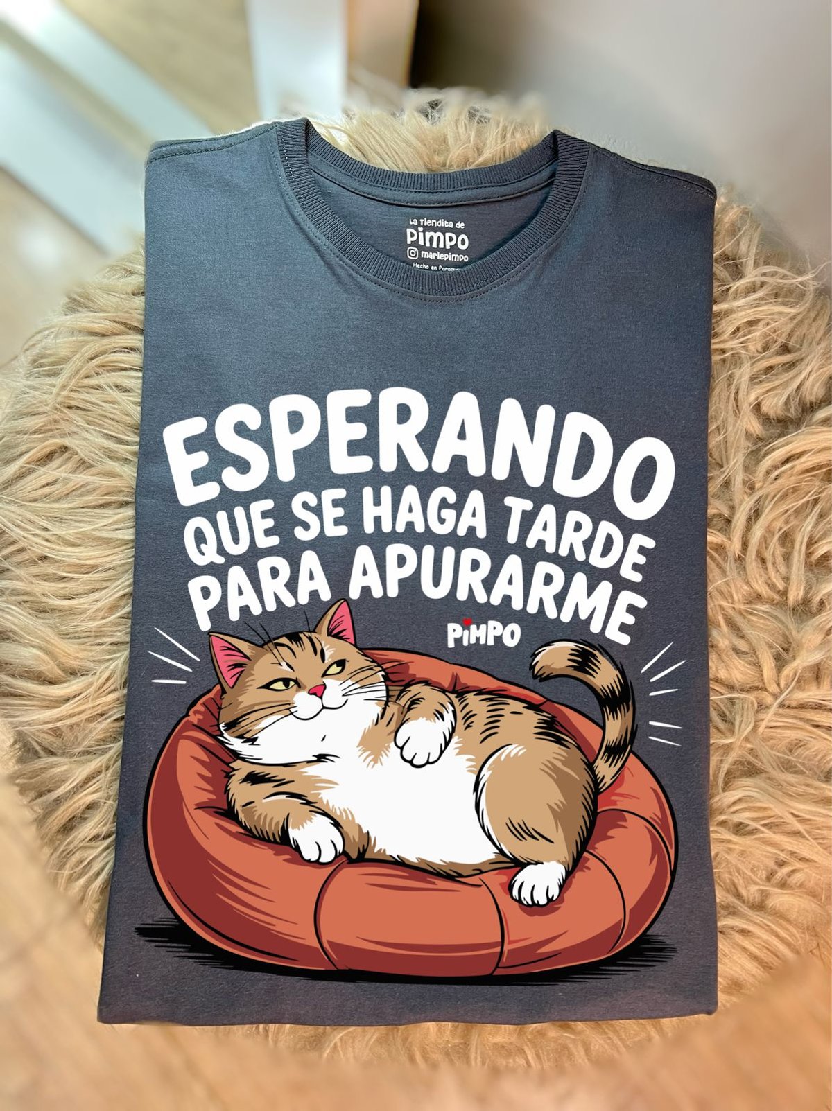 Esperando que se haga tarde para apurarme By: @mariepimpo - 6