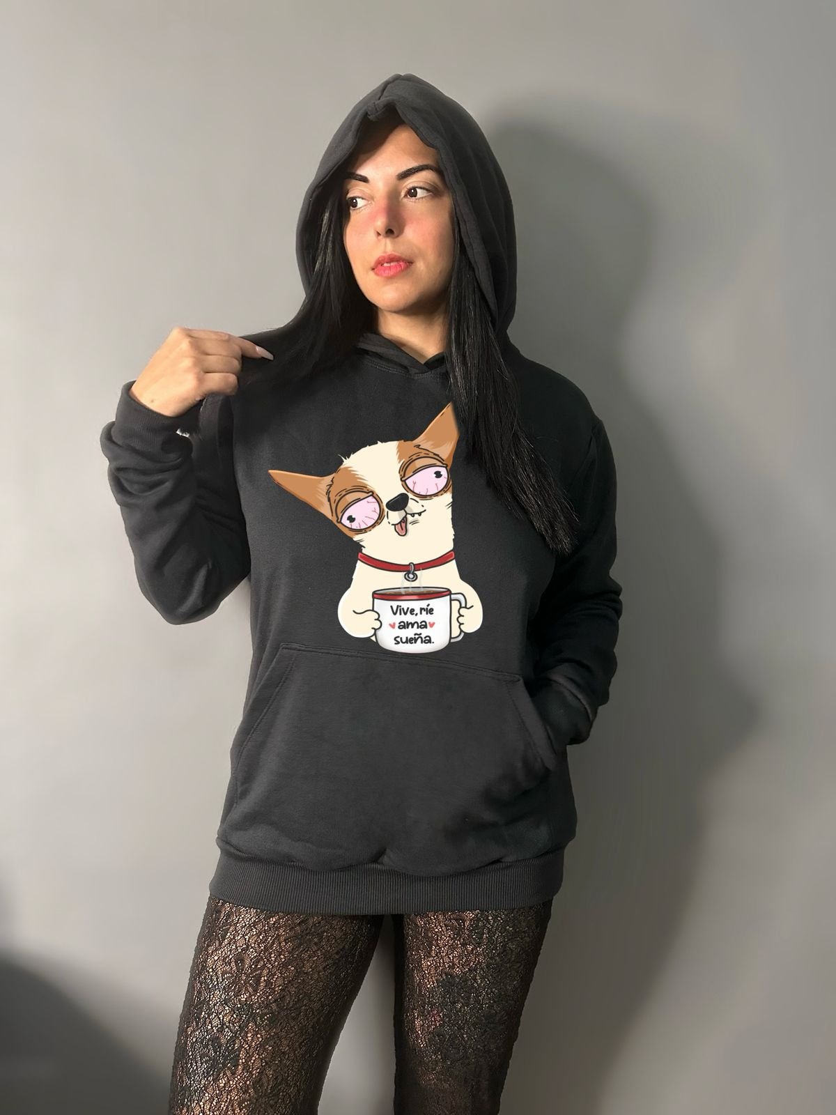 Perrito taza Vive, rie, ama, sueña... By: @bbilustra.py