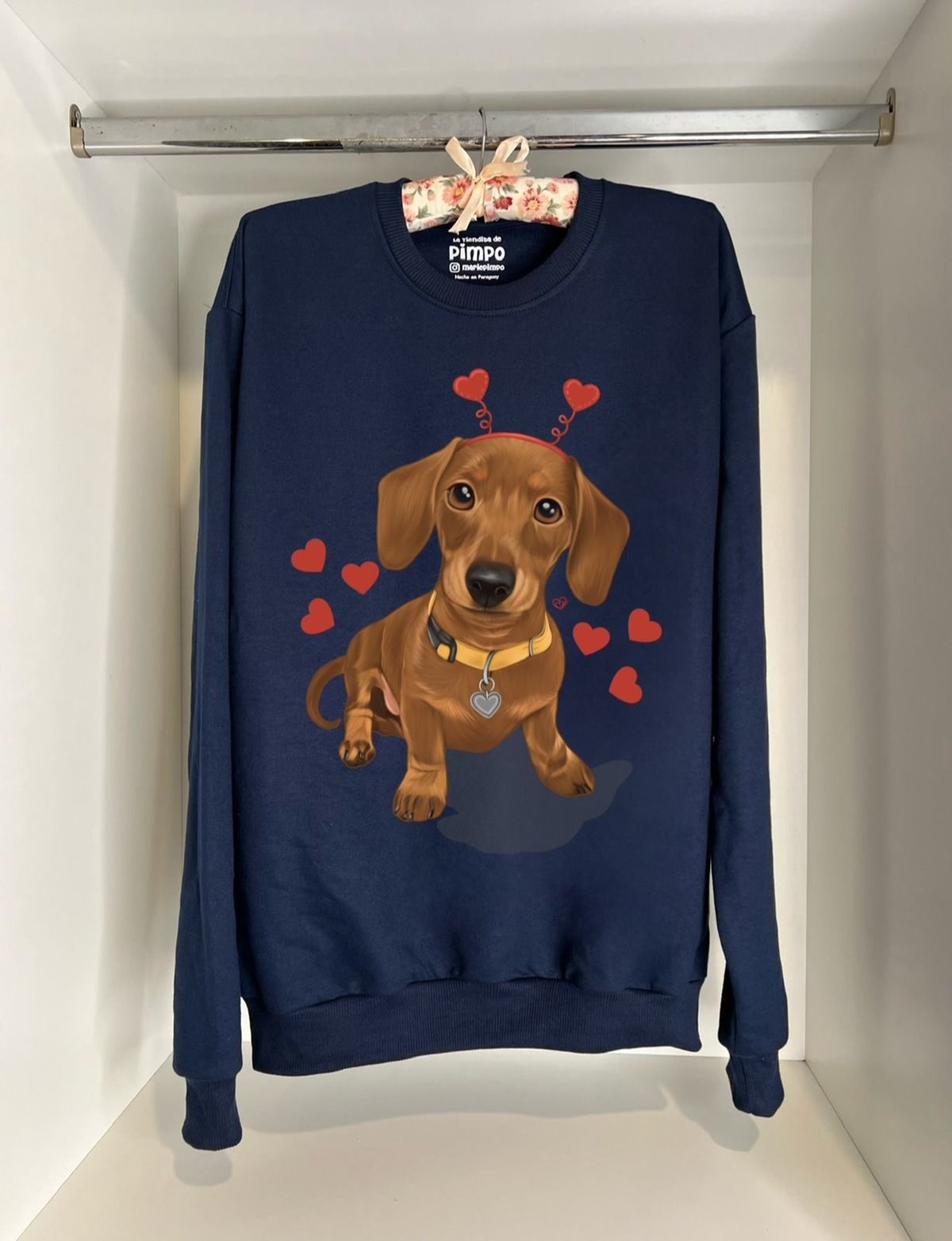 Salchi By: @bbilustra.py 