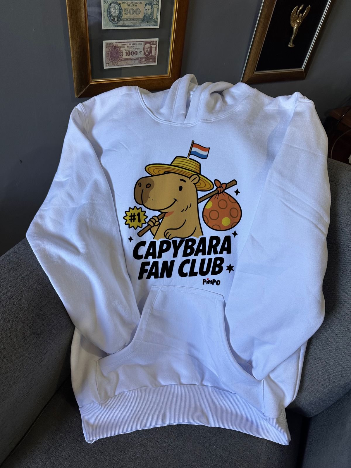 Capybara Fan Club By: @mariepimpo