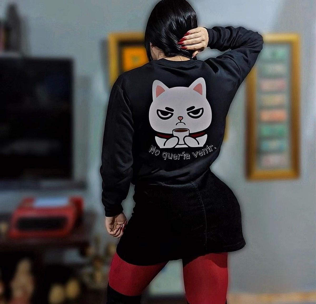 Gato No queria venir cafe