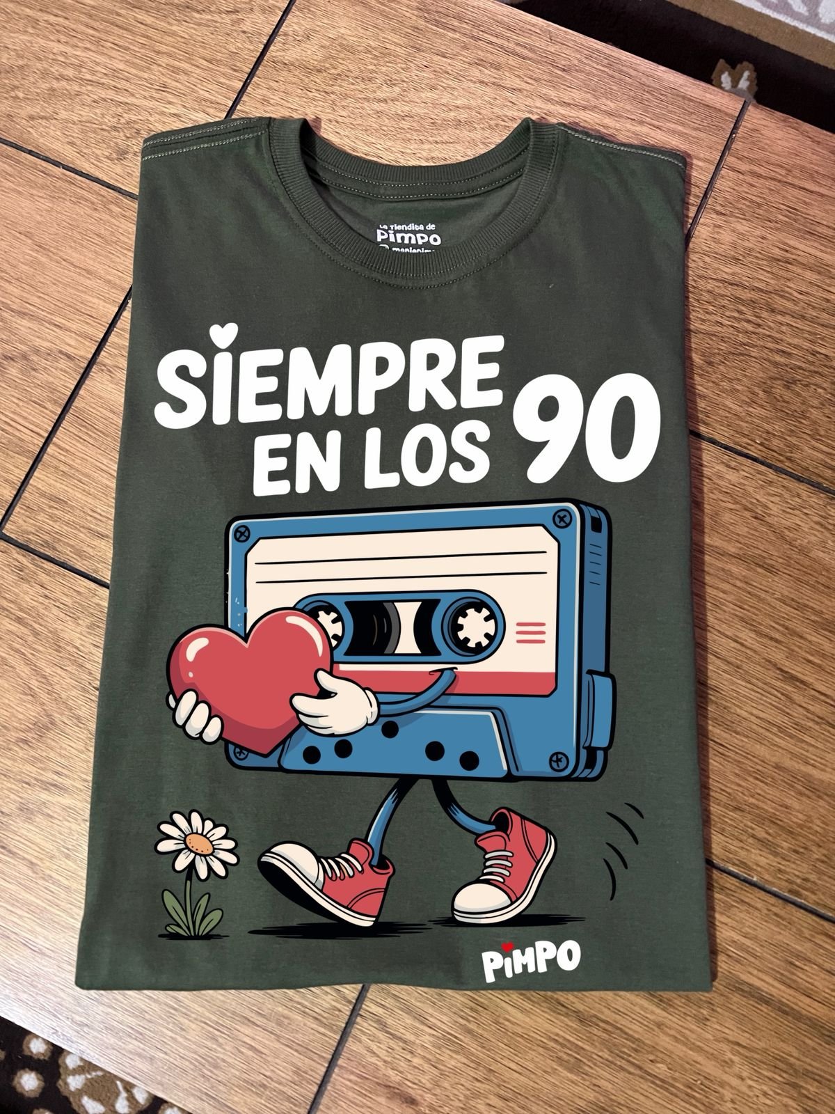 Siempre en los 90 By: @mariepimpo