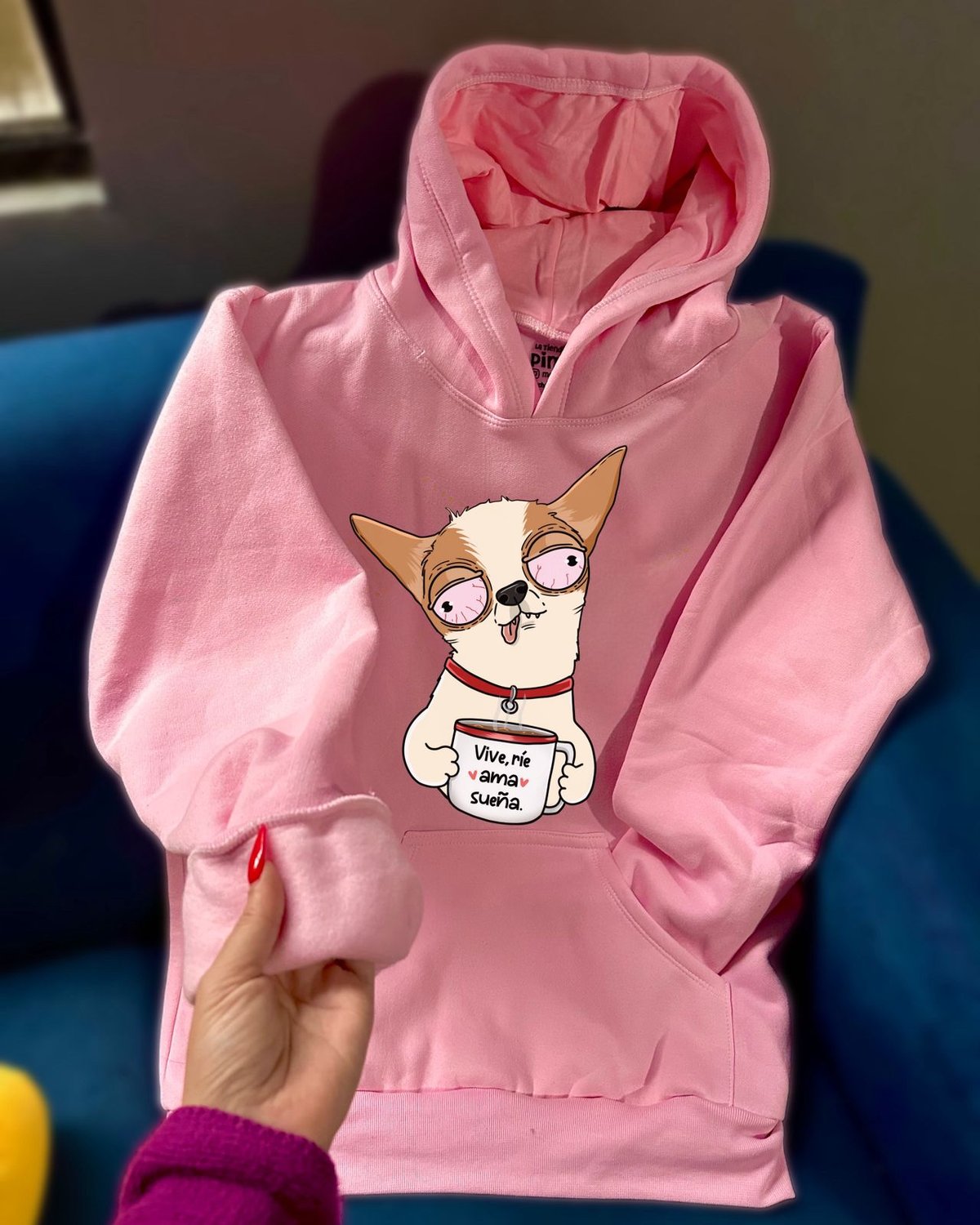 Perrito taza Vive, rie, ama, sueña By: @bbilustra.py