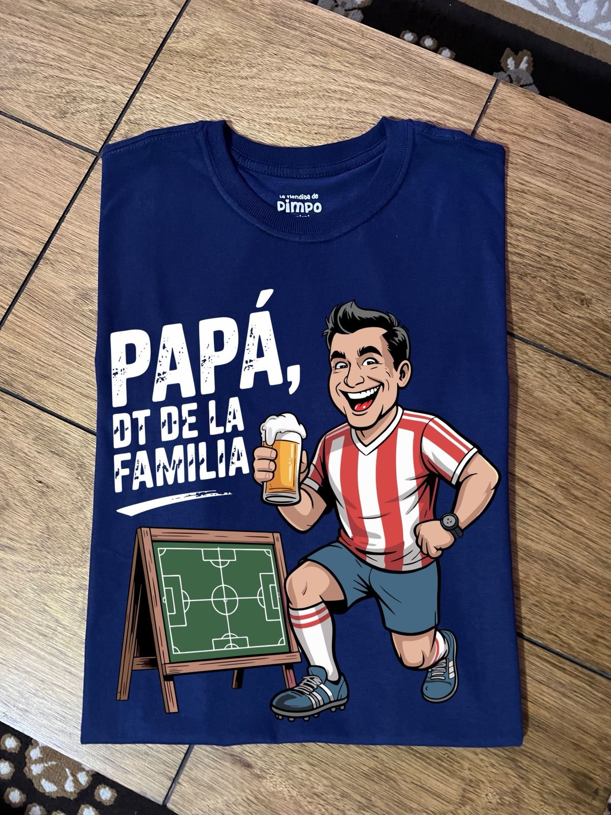 Papá DT de la familia By: @mariepimpo