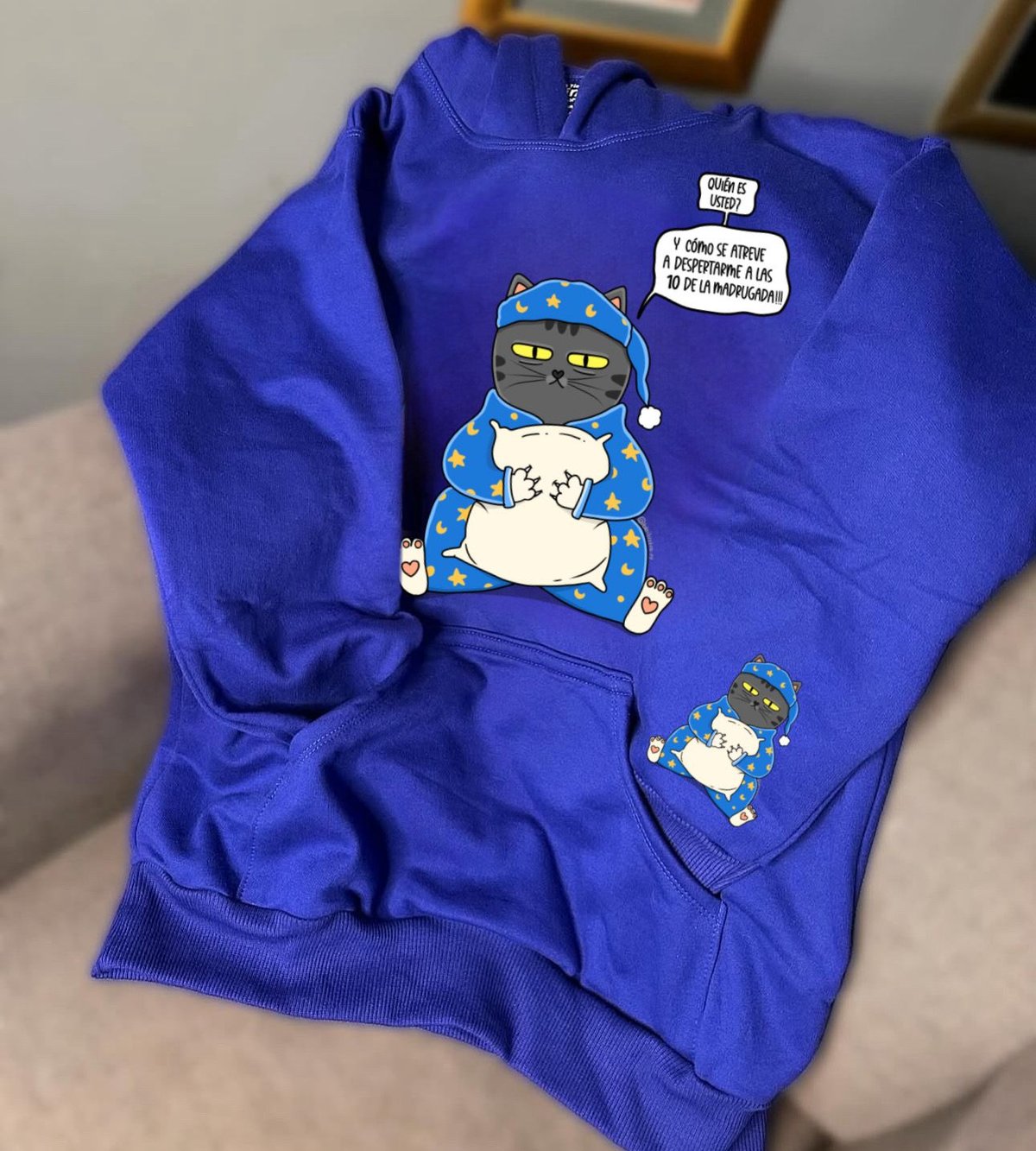 Michi Dormilon By: @bbilustra.py