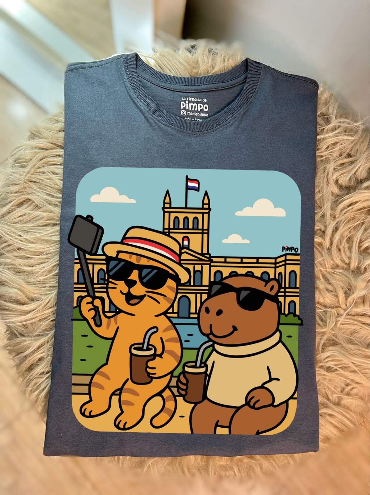 Turistas By: @mariepimpo