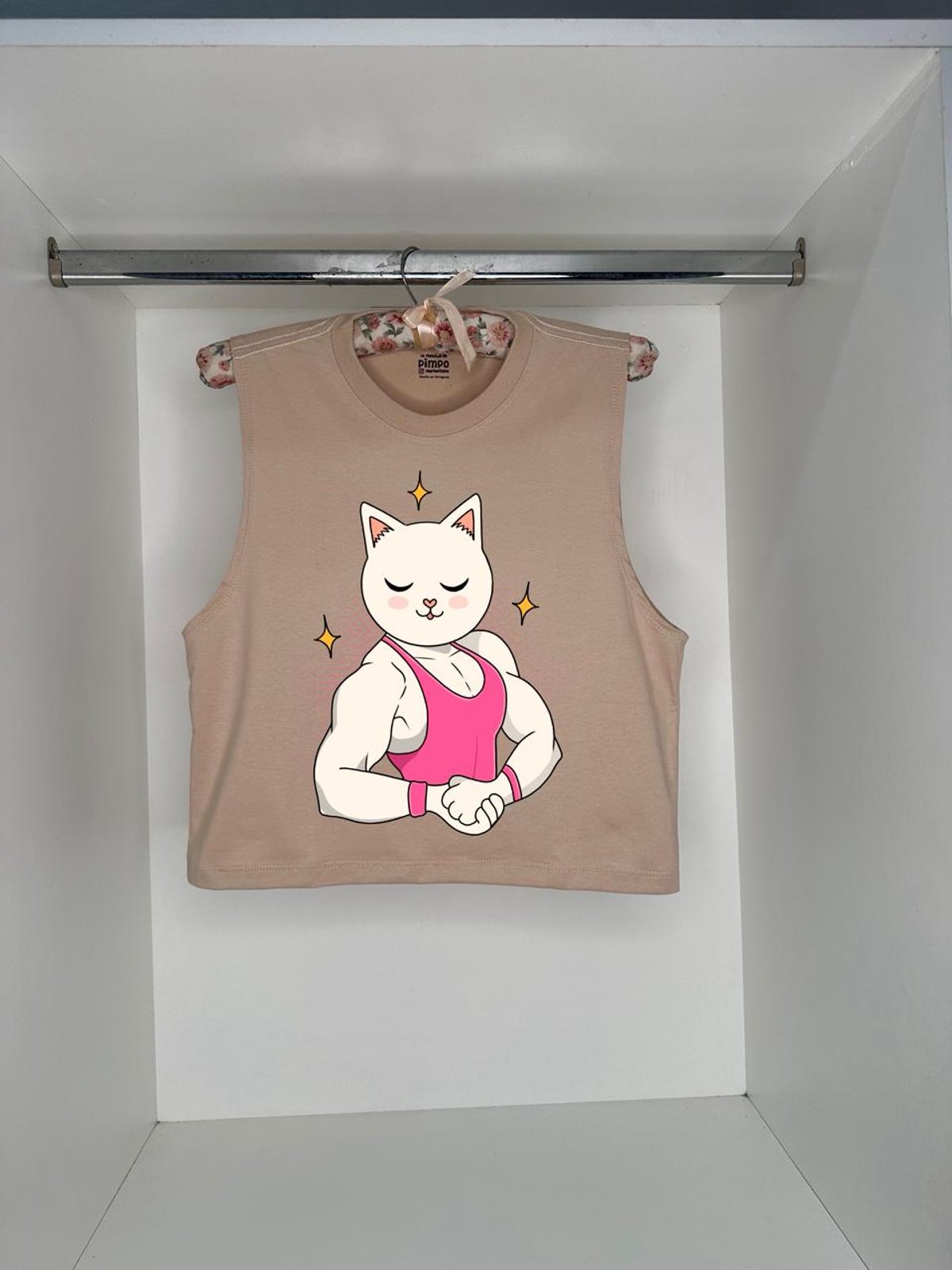 Michi musculosa By: @bbilustra.py  - 2