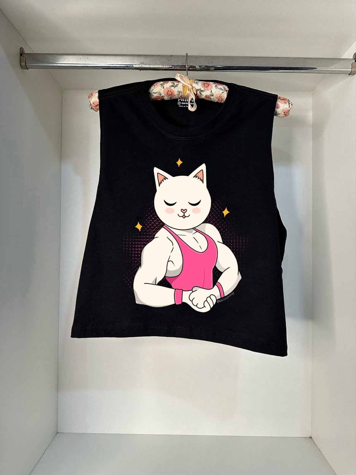 Michi musculosa By: @bbilustra.py  - 5