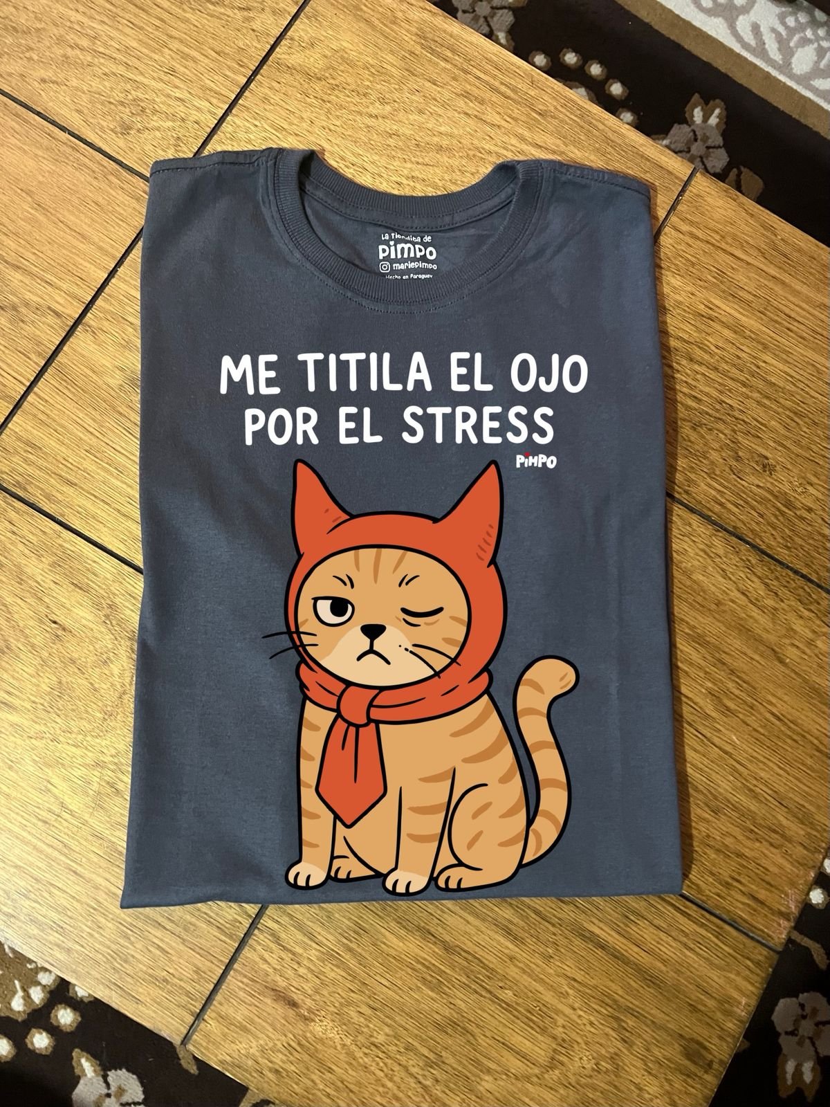 Me titila el ojo By: @mariepimpo - 5