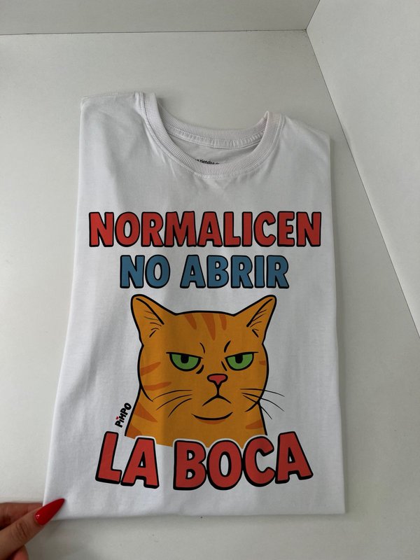 Normalicen no abrir la boca By: @mariepimpo 