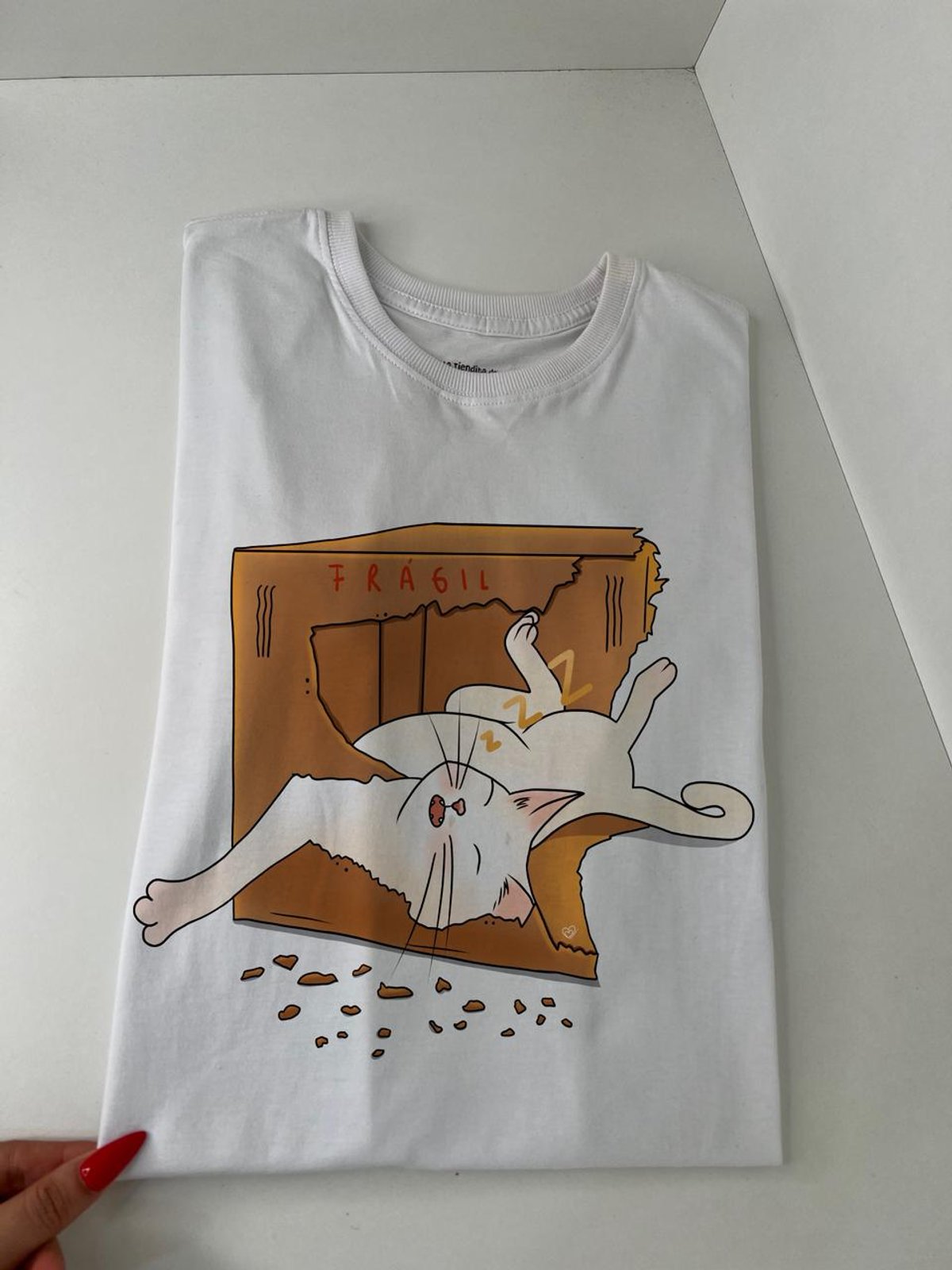 Gatito caja By: @bbilustra.py - 3