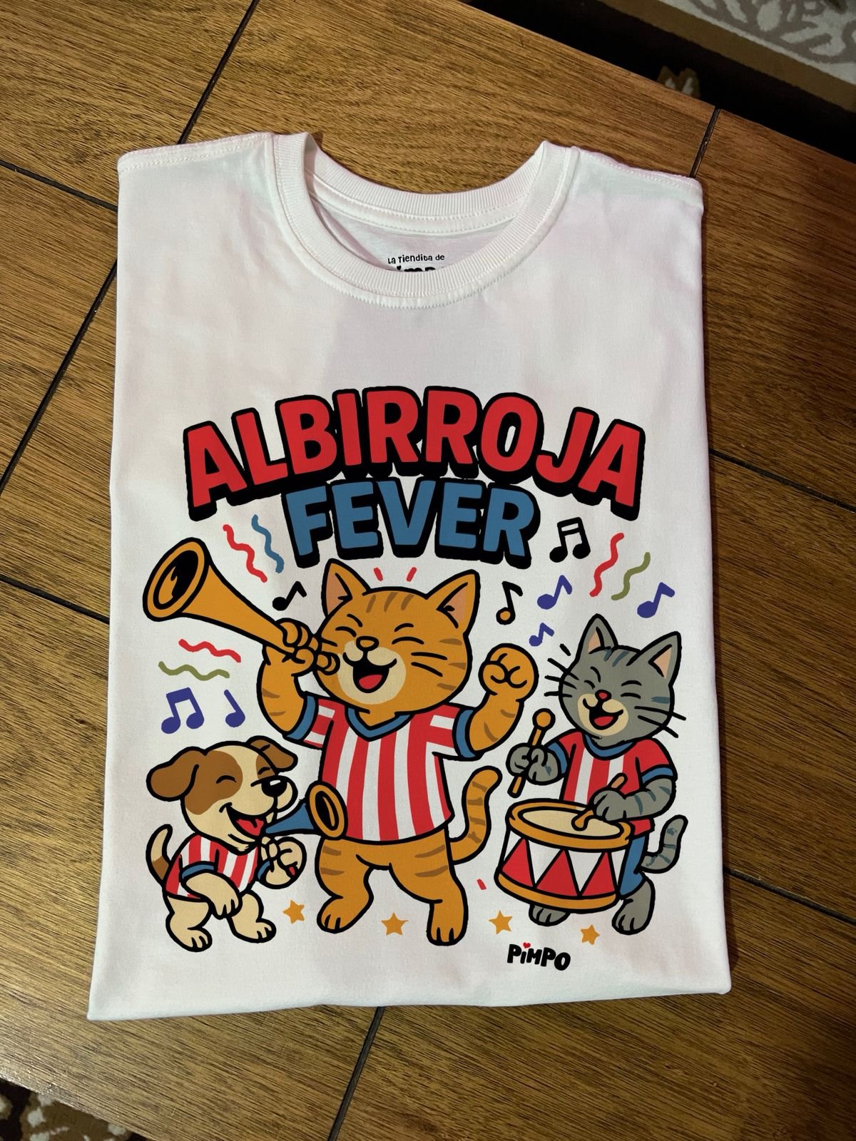Albirroja Fever By: @mariepimpo 