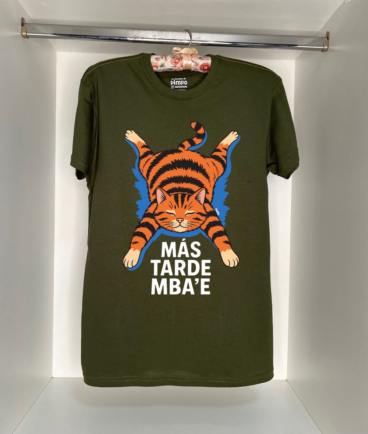 Michi mas tarde mbe´e By: @mariepimpo - 3