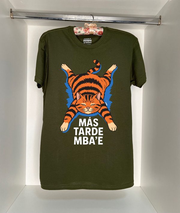 Michi mas tarde mbe´e By: @mariepimpo