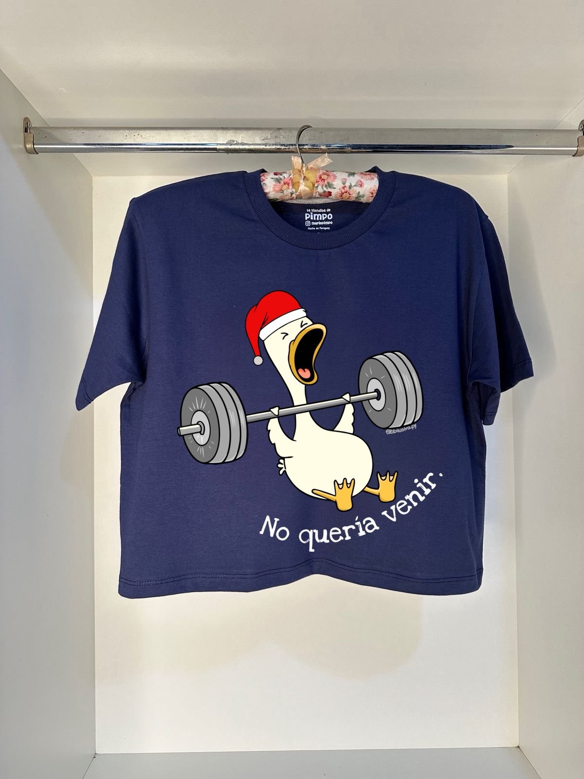 Pato no queria venir Navideño By: @bbilustra - 3