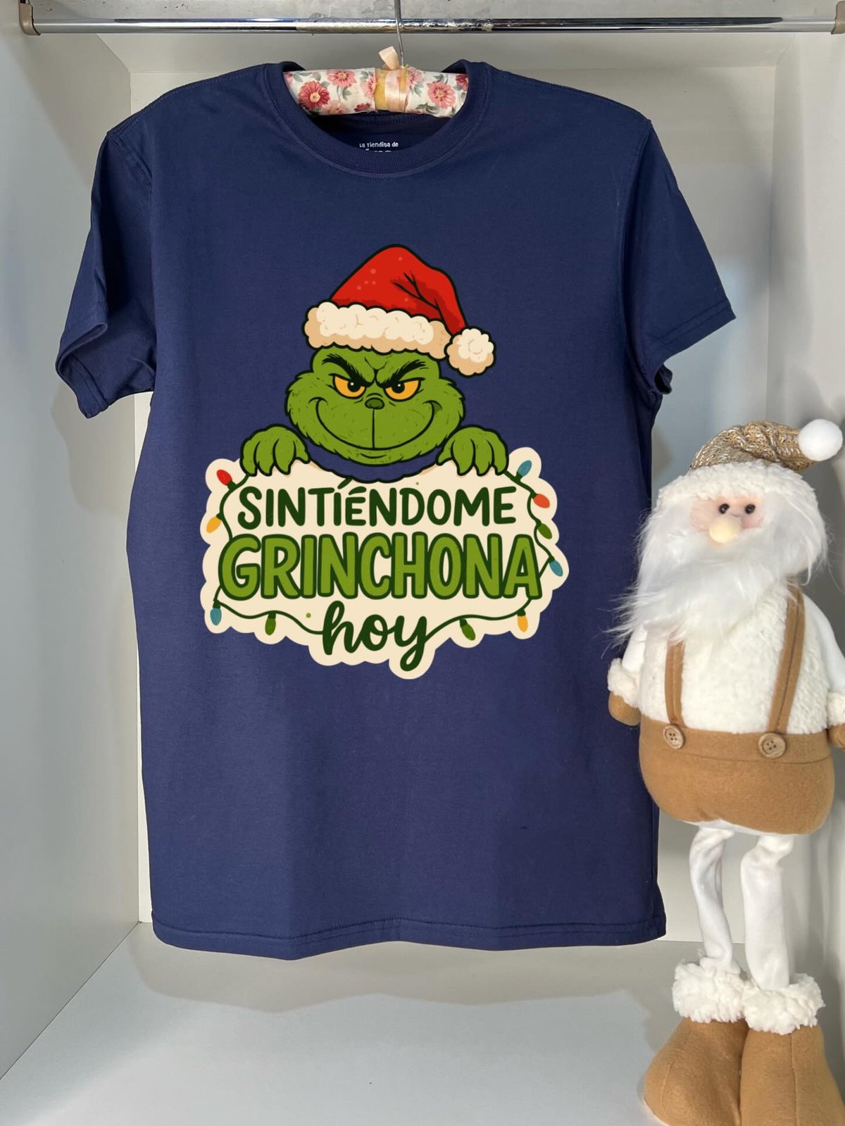 Grinchona By: @mariepimpo  - 5