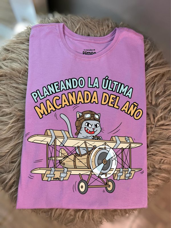 Planeando la ultima macanada By: @mariepimpo