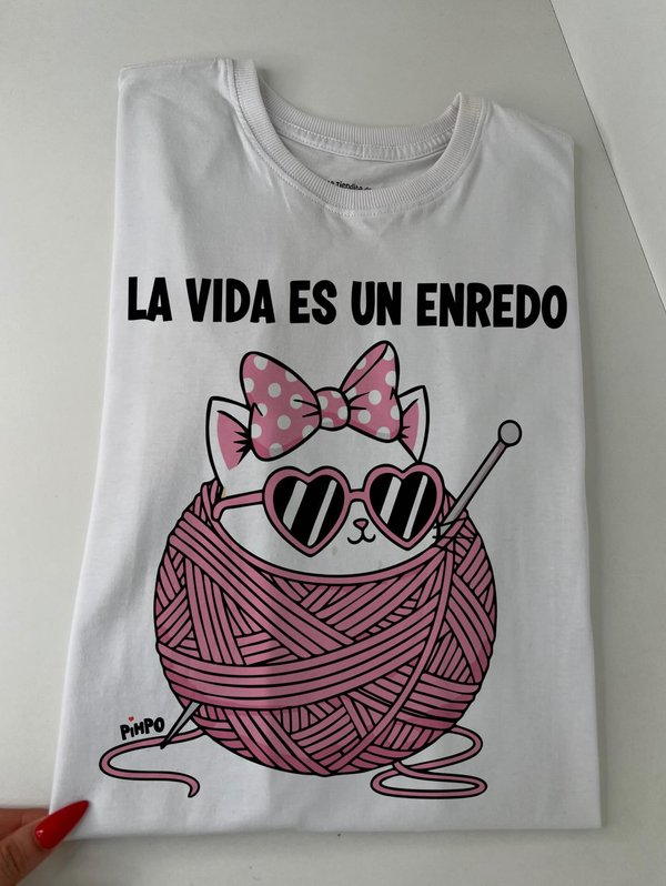 La vida es un enredo By: @mariepimpo