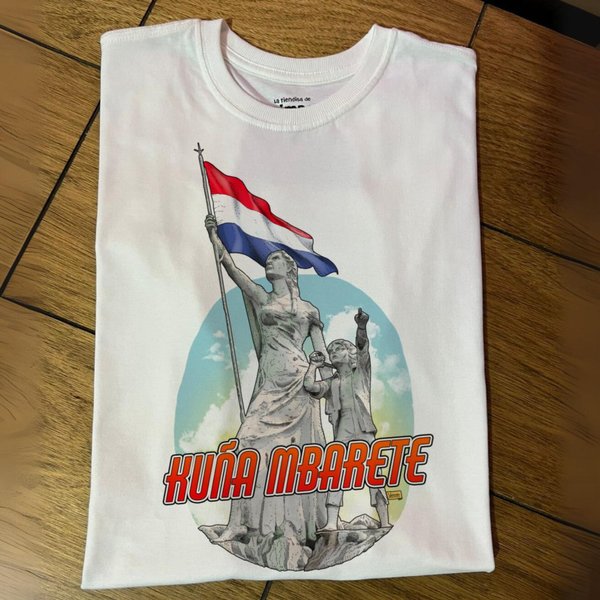 Kuña Mbarete By: @guilleinsta