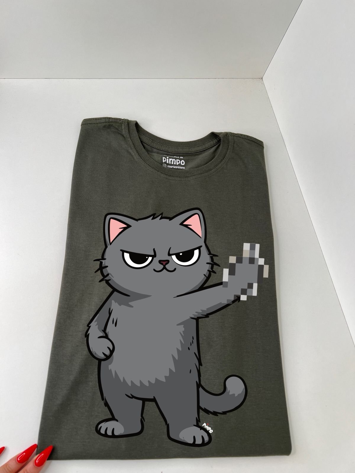 Michi dedo By: @mariepimpo - 4