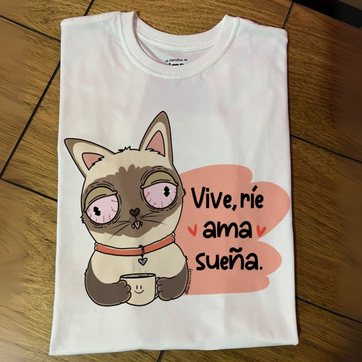 Vive rie ama sueña By: @bbilustra.py - 2