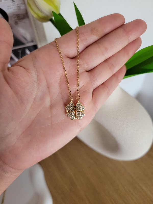 Collar Trebol con zirconia