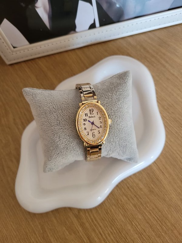 Reloj Gold 02