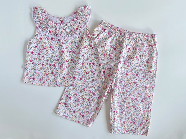 Conjunto Amara- Blanco Floreado Cod.677
