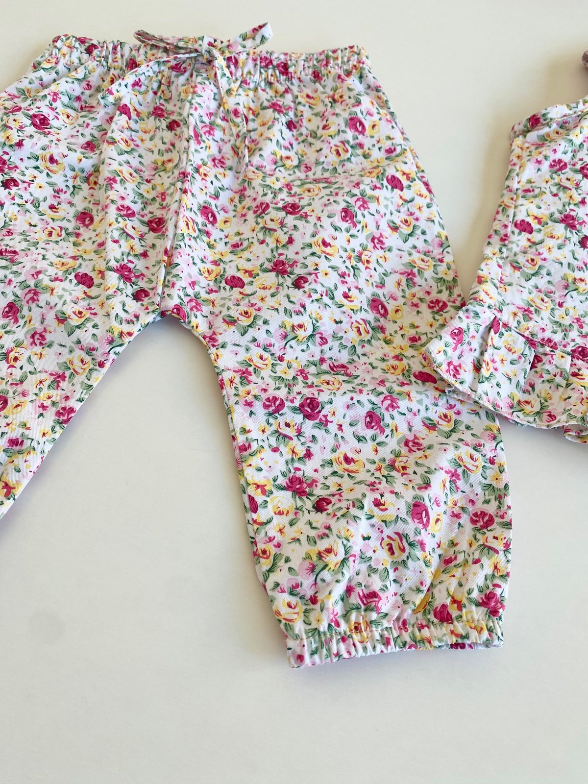 Conjunto Cecilia- Blanco Floreado. Cod.679  - 3
