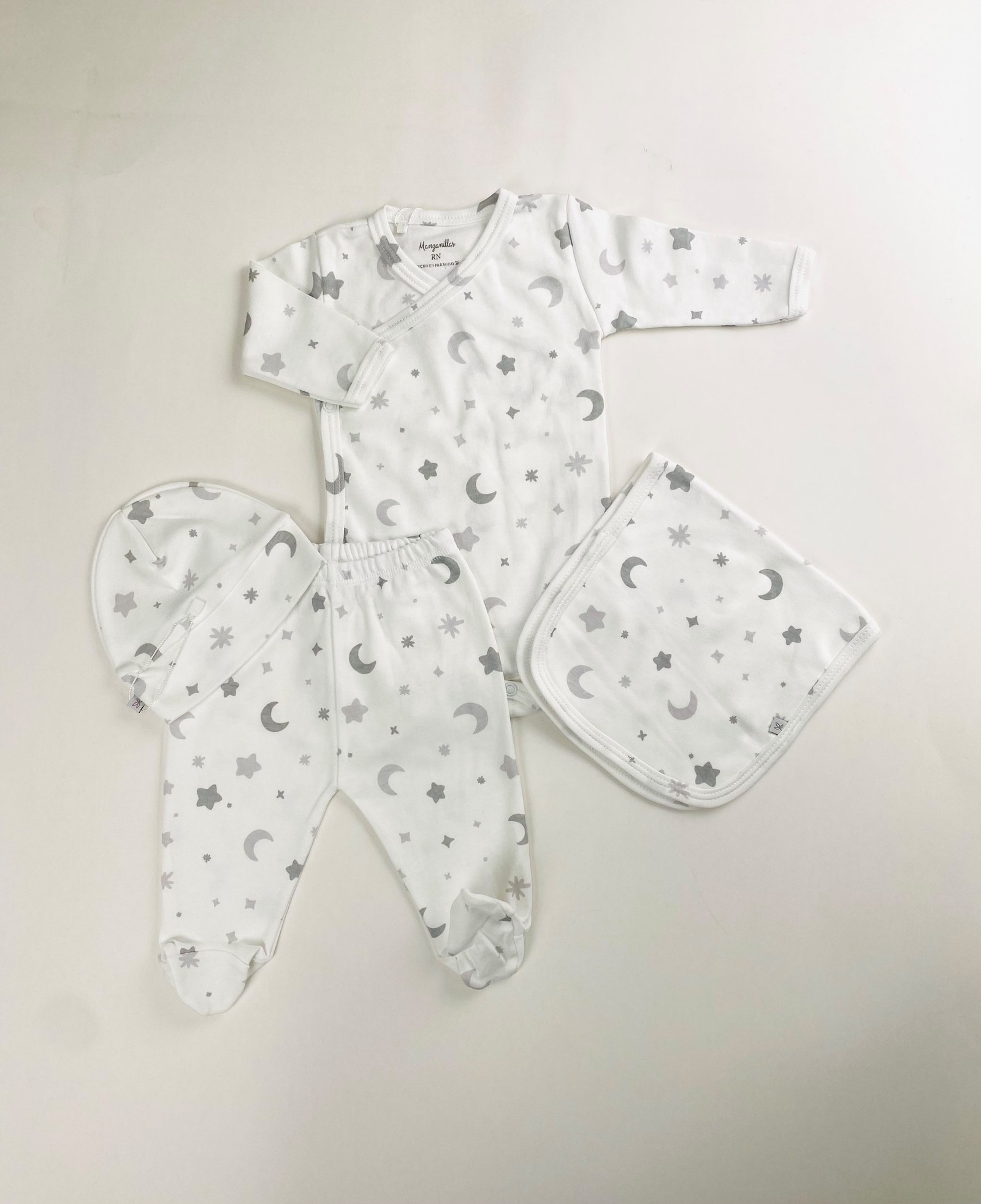 Conjunto Body La Rioja- Luna y Estrellas Grises. Cod.688 