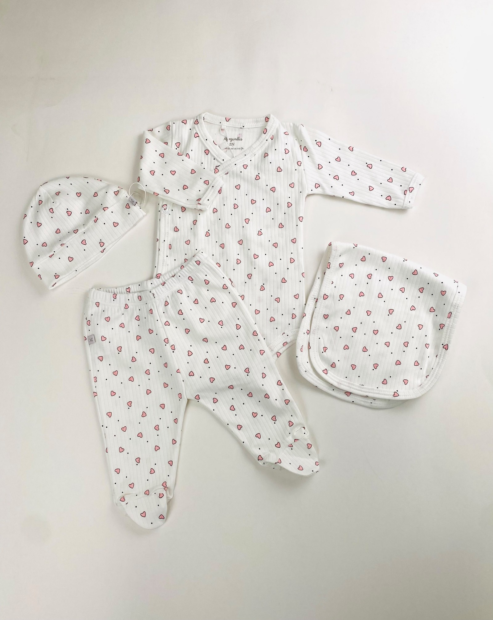 Conjunto Body La Rioja- Corazones Rosas y Puntos. Cod.688 