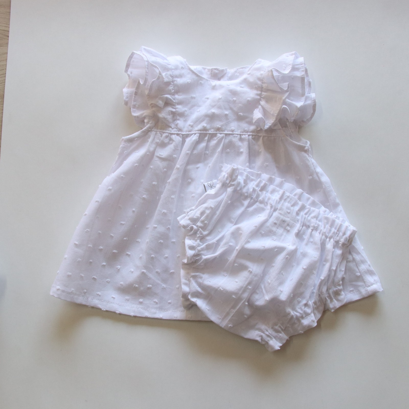 Vestido C/Bombacha de Plumeti Madison- Blanco Cod. 252