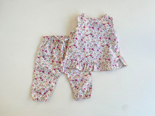 Conjunto Cecilia- Blanco Floreado. Cod.679