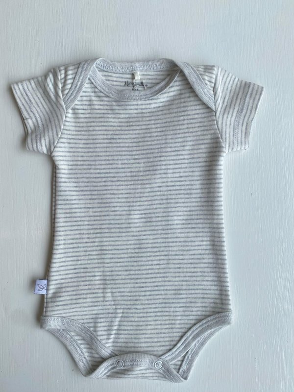 Body Hohenau Gris a Rayas Cod. 434