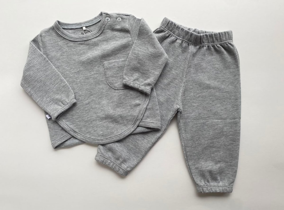 Conjunto Mika- Gris Cod.662 - 2