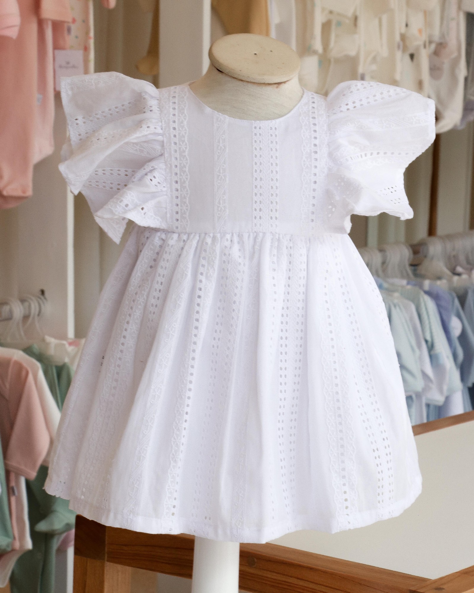 Vestido C/Volados y C/Forro Olivia. Cod. 623
