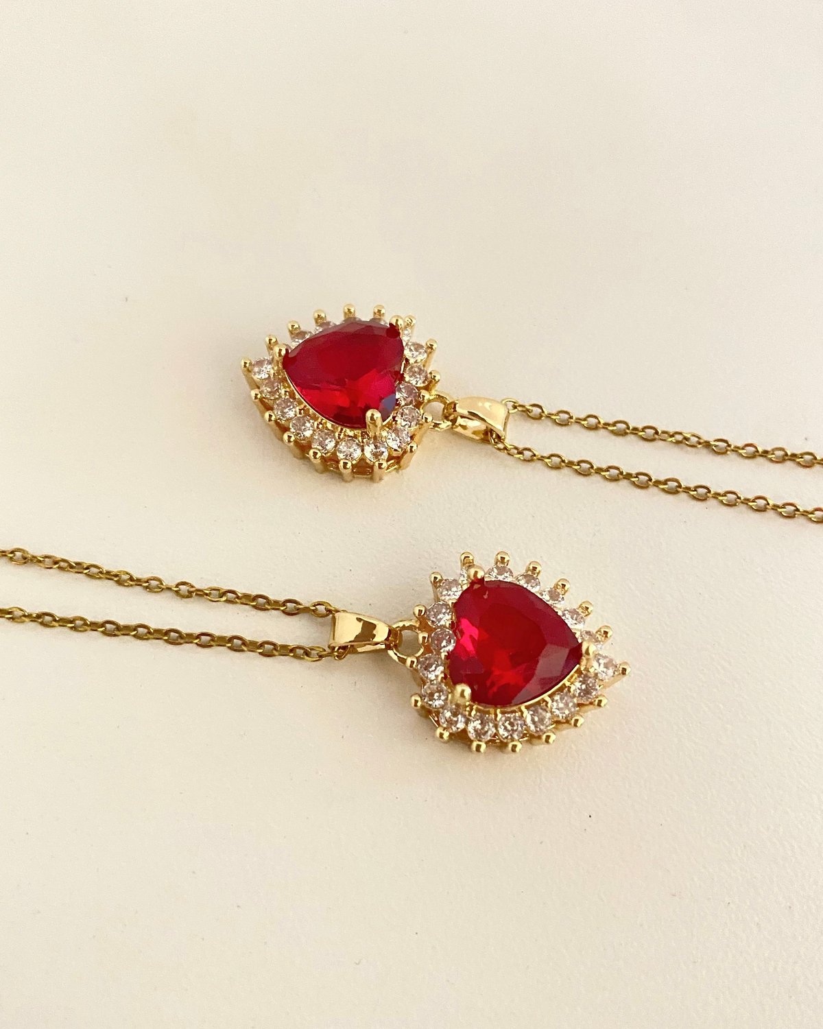 Collar Rubí
