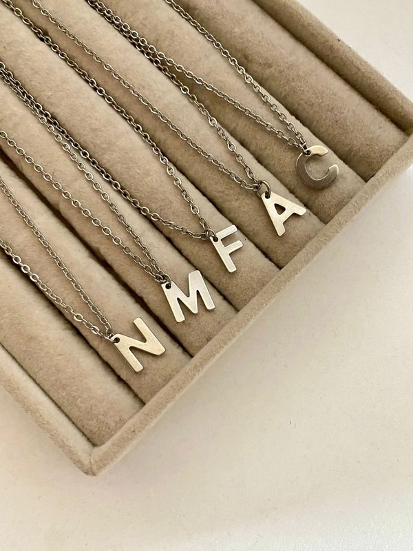 Collar Inicial Silver