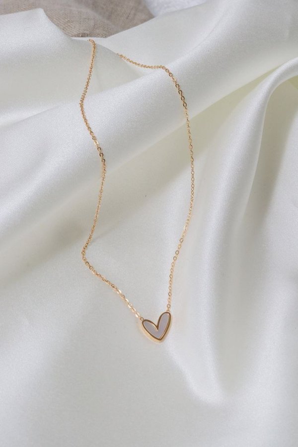 Collar Corazón Dorado con Incrustación Blanca