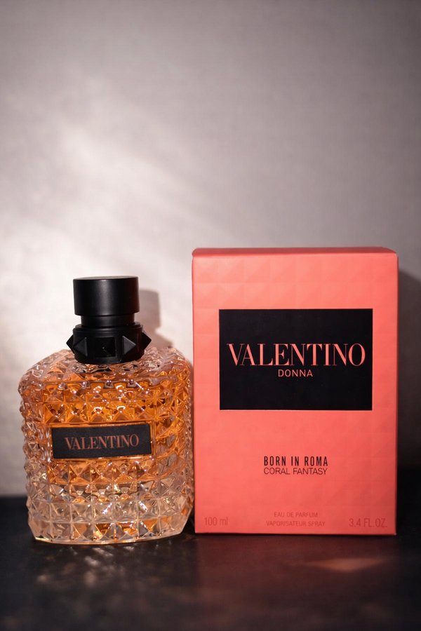 Valentino -  Donna Born In Roma Coral Fantasy