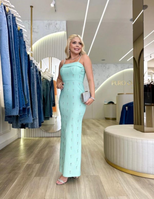 Vestido Largo con Pedrería